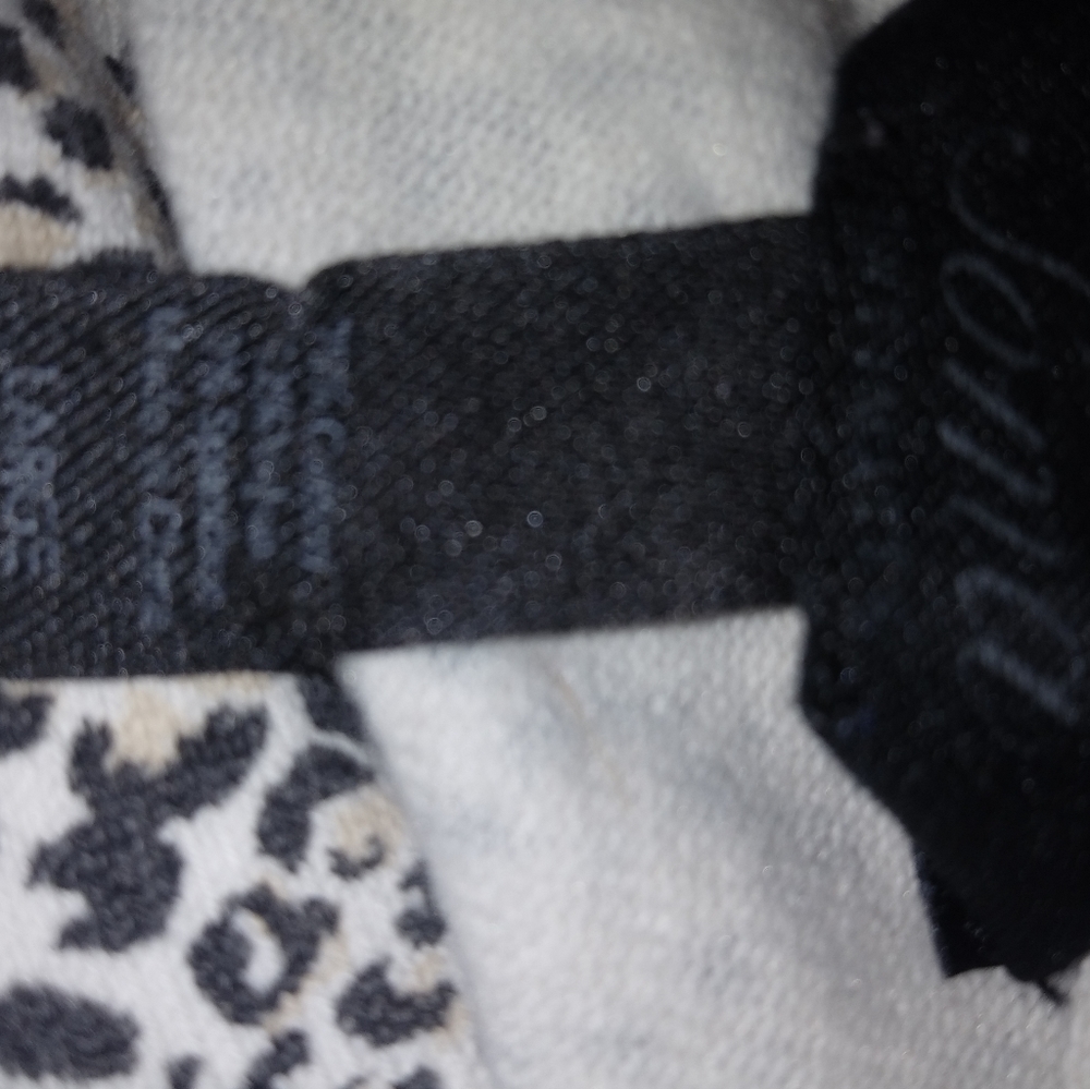 Soma L Creme Snakeskin Zip Up Athletic Jacket - Picture 5 of 9